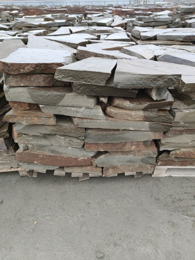 Плитняк песчаник серо-зелёный для мощения 60-65 мм купить в Челябинской области