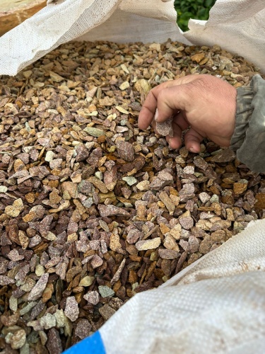 Златолит персиковый декоративная каменная крошка купить в Челябинской области