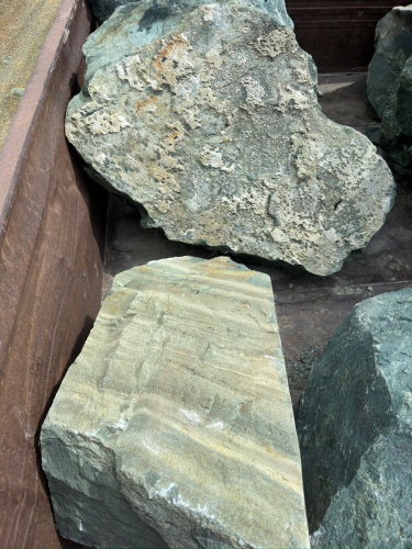 Ландшафтные глыбы зелёные 200-500 килограмм купить в Челябинской области