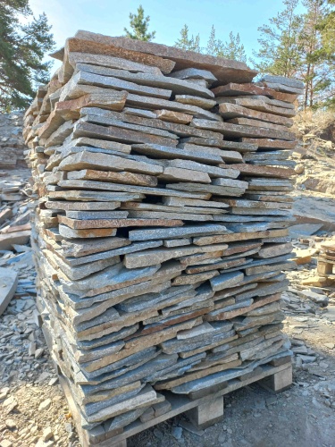 Плитняк златолит серебристый для цоколя, отмостки купить в Челябинской области