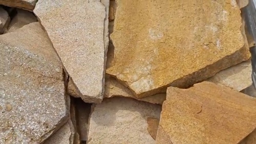 Плитняк златолит жёлтый для цоколя купить в Челябинской области