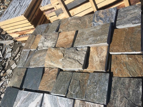 Плитка пилёная златолит Уральский для цоколя, отмостки купить в Челябинской области