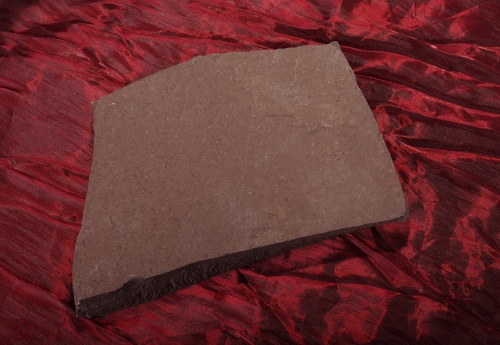 Плитняк лемезит бордовый для цоколя 1,5-2 см купить в Челябинской области